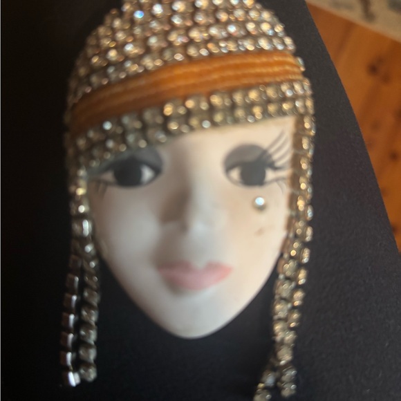 Vintage Rhinestone Statement Brooch - Picture 4 of 7